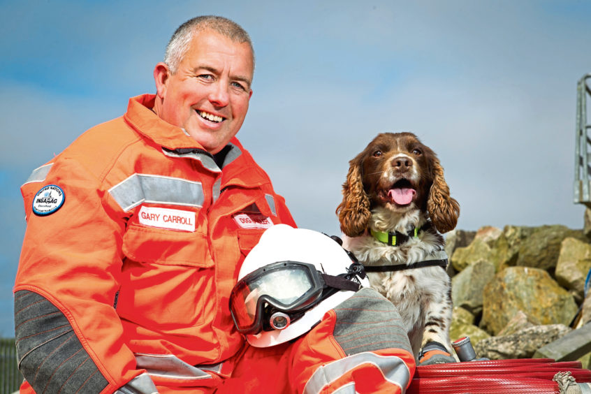 Un cane da soccorso