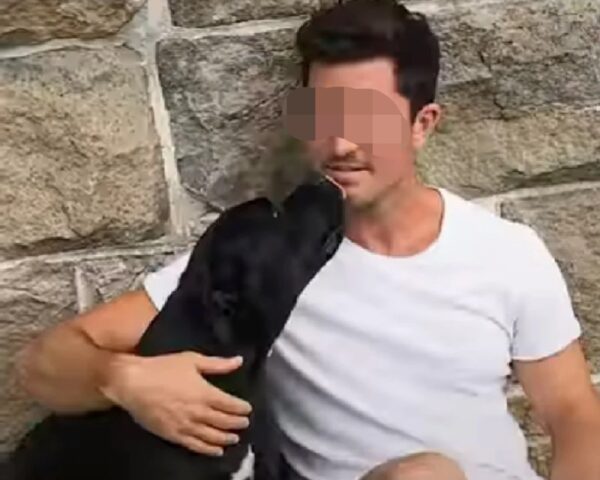 Dennis, il cane che ha rubato il cuore a un uomo speciale